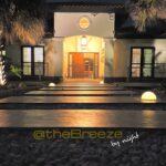 @The Breeze villa Bonaire, entrance by night