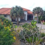 @The Breeze villa Bonaire, villa garden